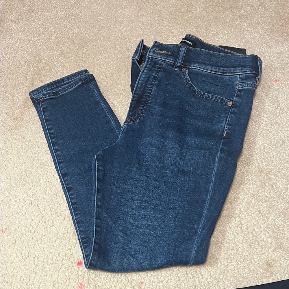 Women's EXPRESS Skinny High Rise  Jeans- size 6s